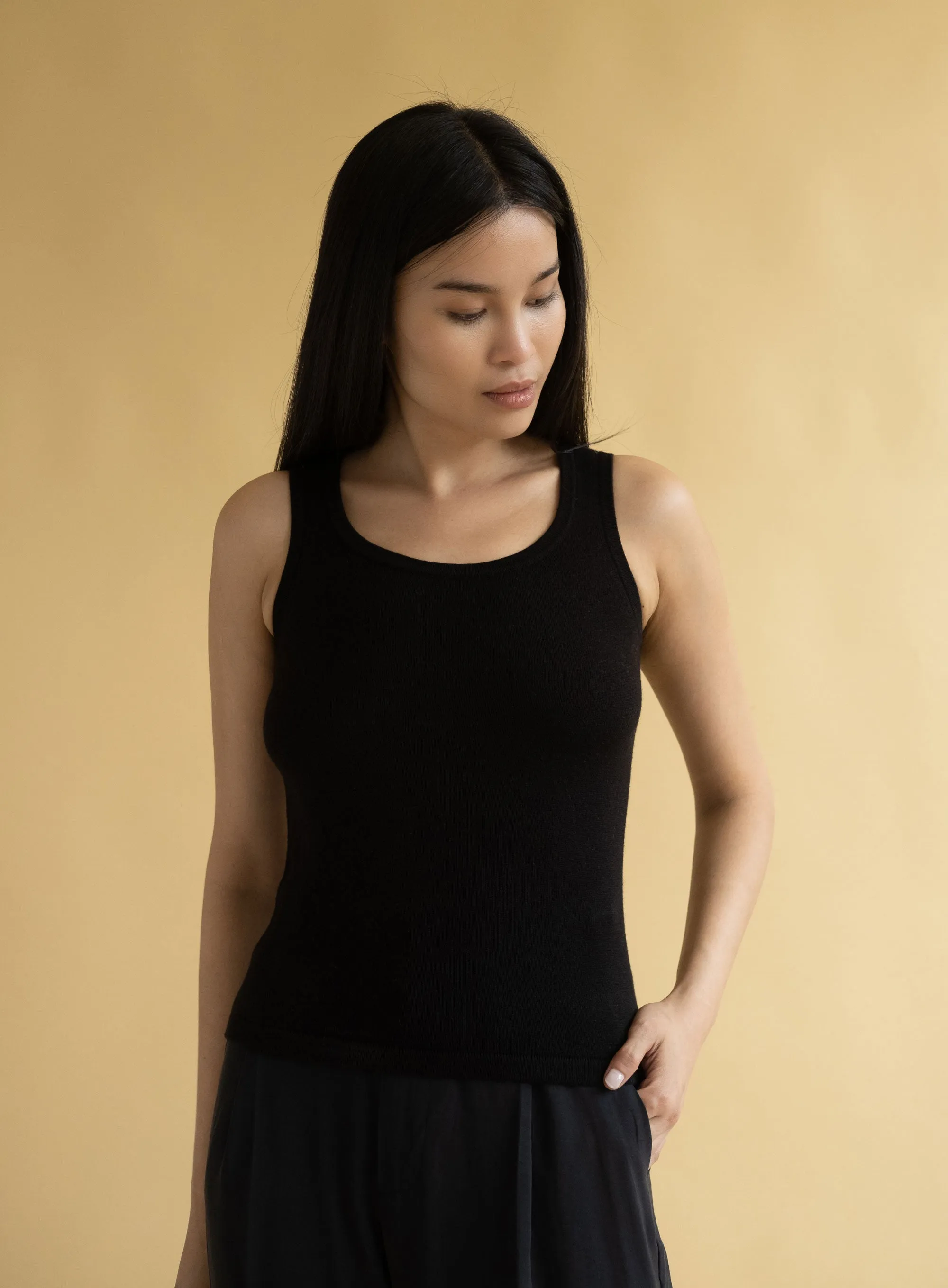 Classic Cashmere Tank