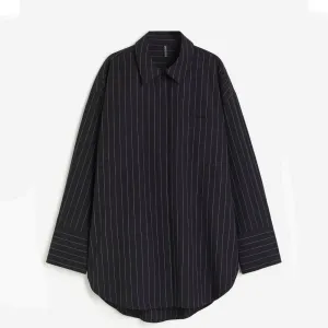 H&M Oversized Poplin Shirt, black/white